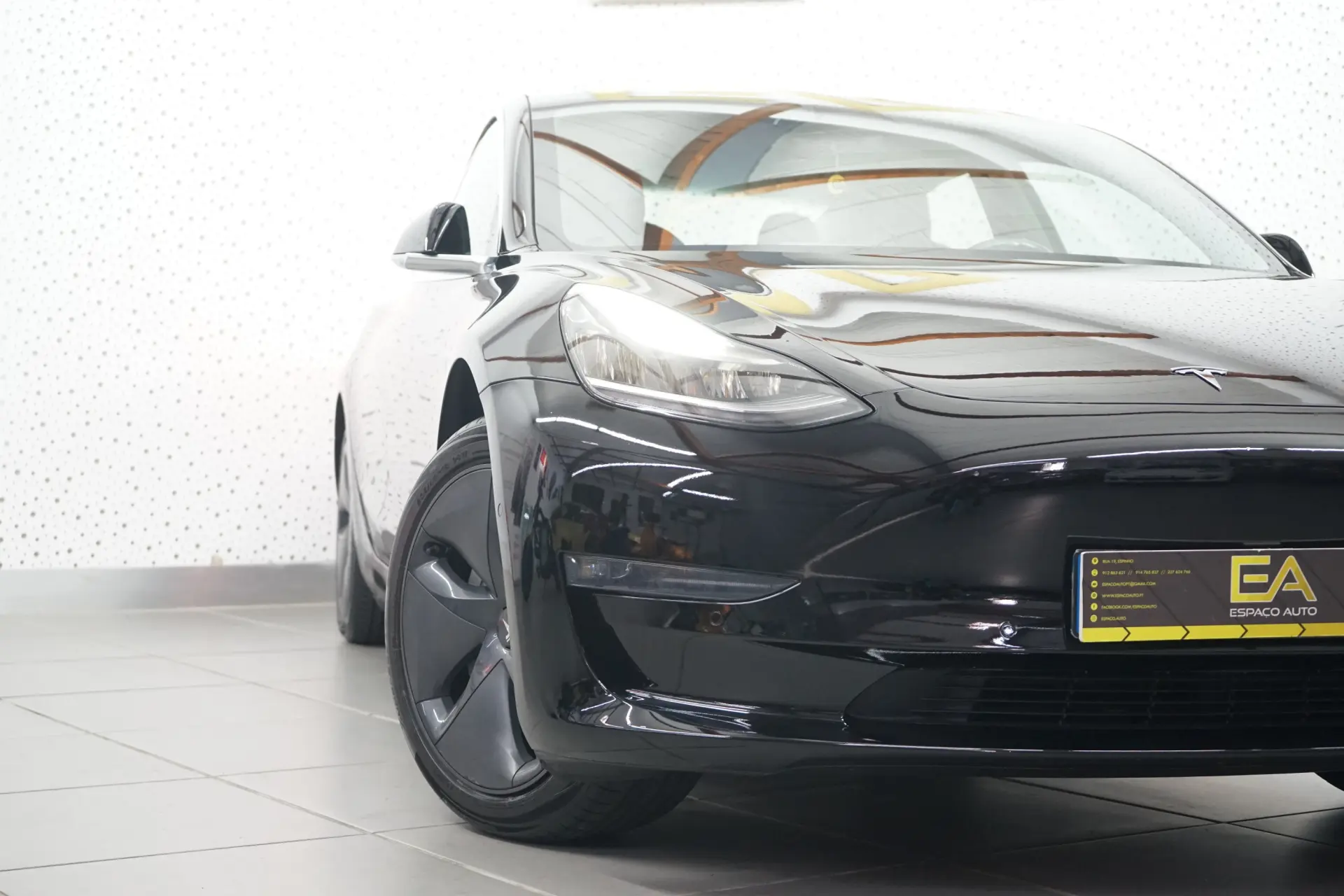 Tesla Model 3 Standard Range Plus RWD 6