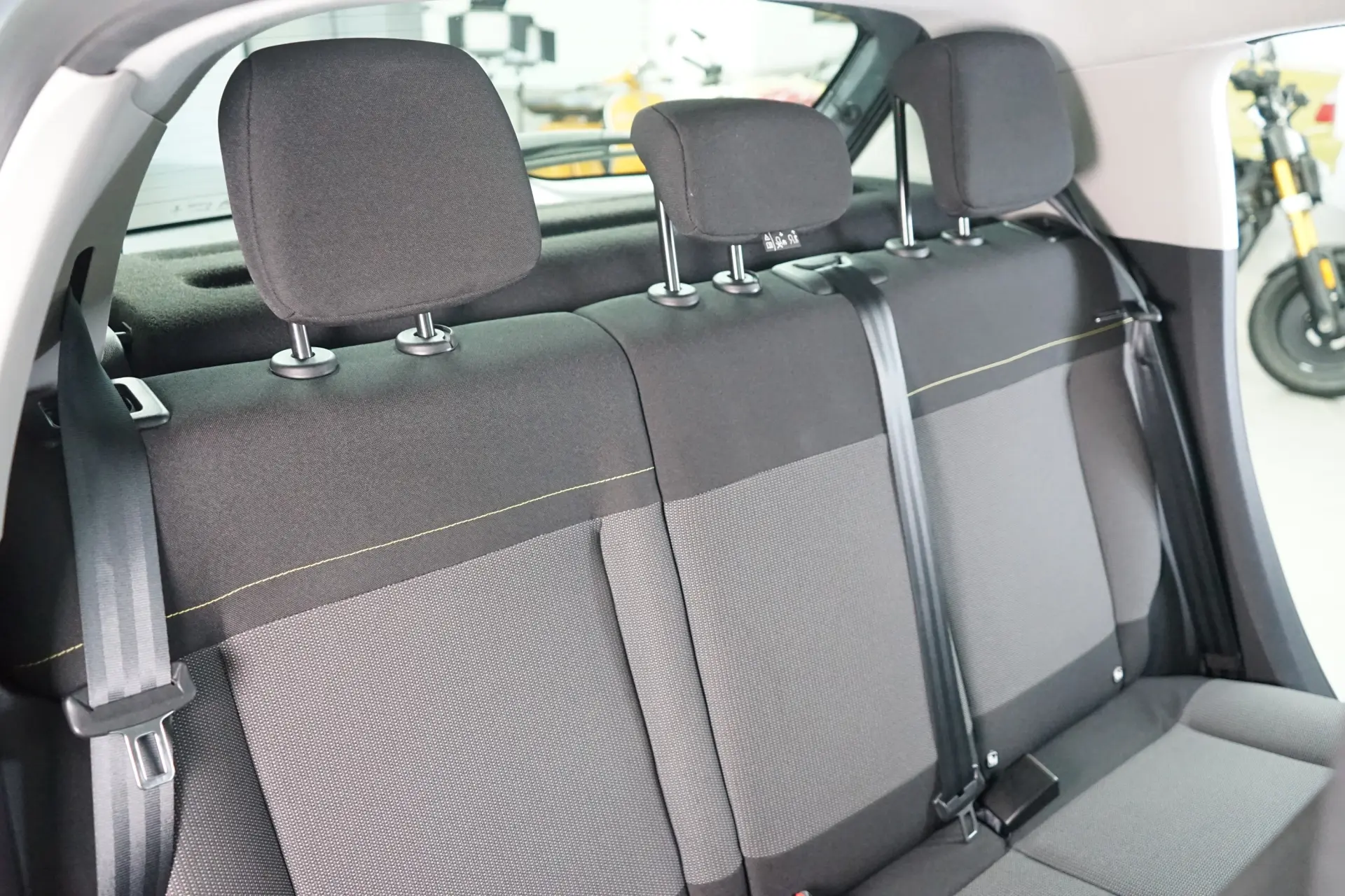 Citroen C3 1.2 PureTech Feel 33