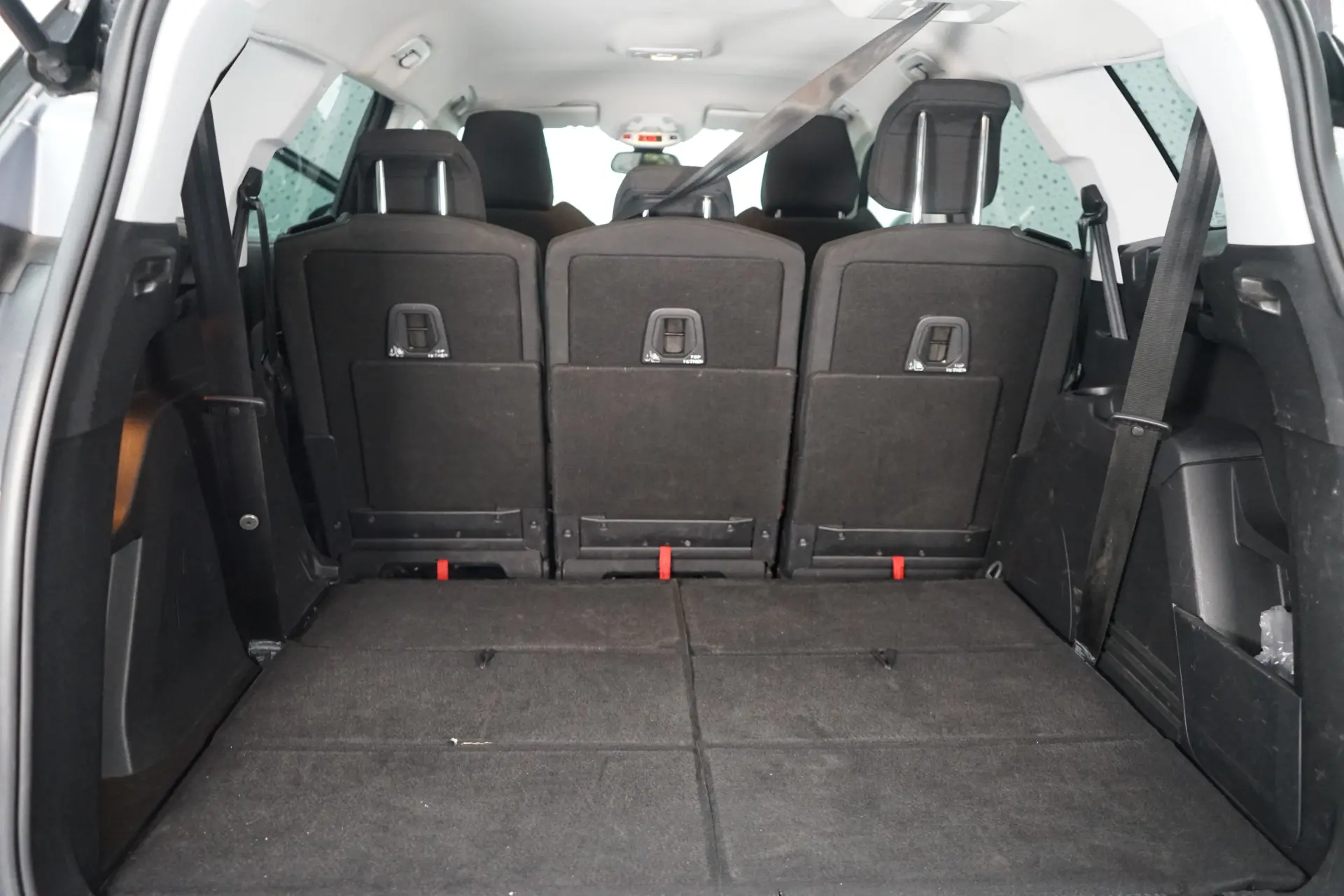 Peugeot 5008 1.5 BlueHDi Allure EAT8 38
