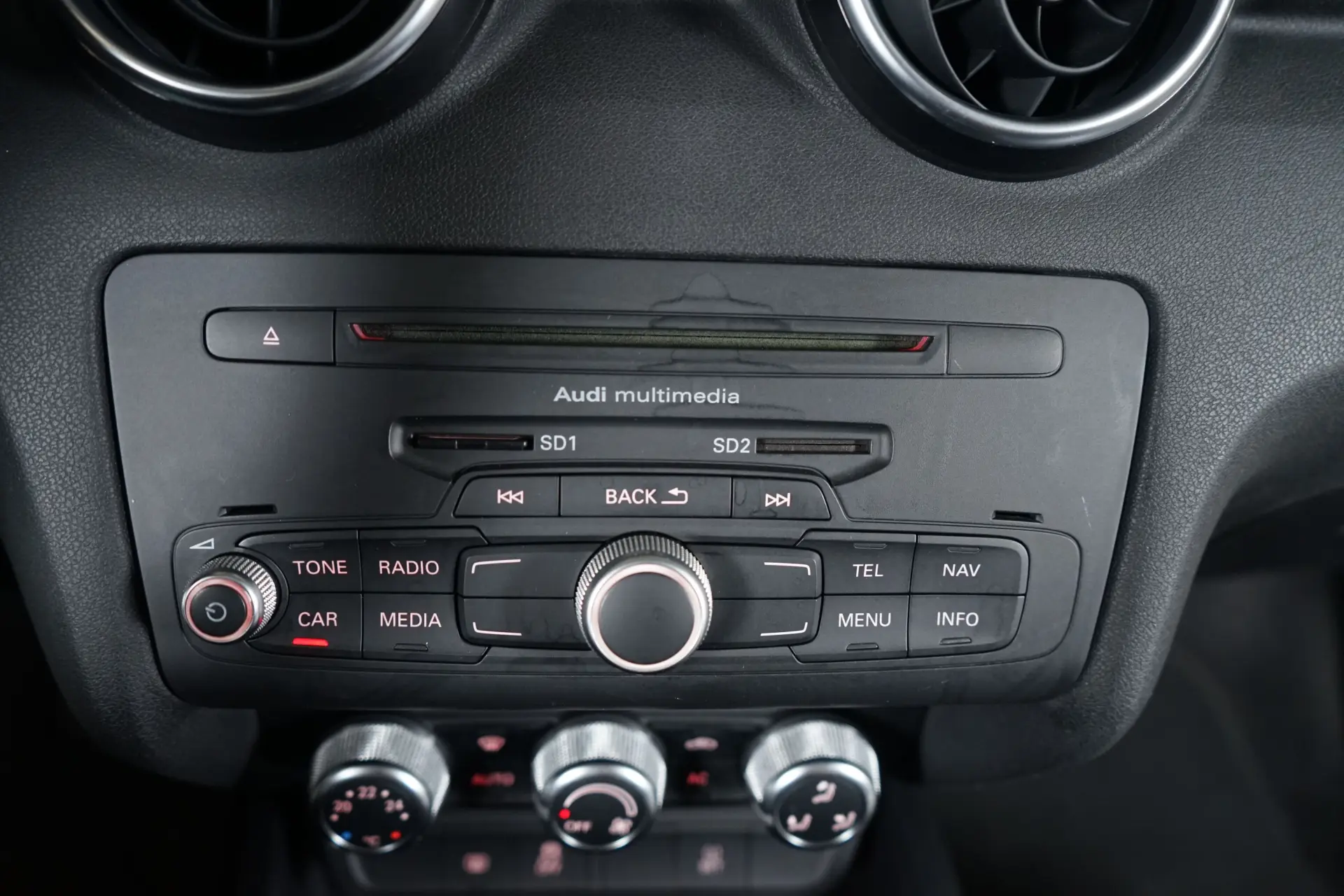 Audi A1 1.6 TDI Ambition 29