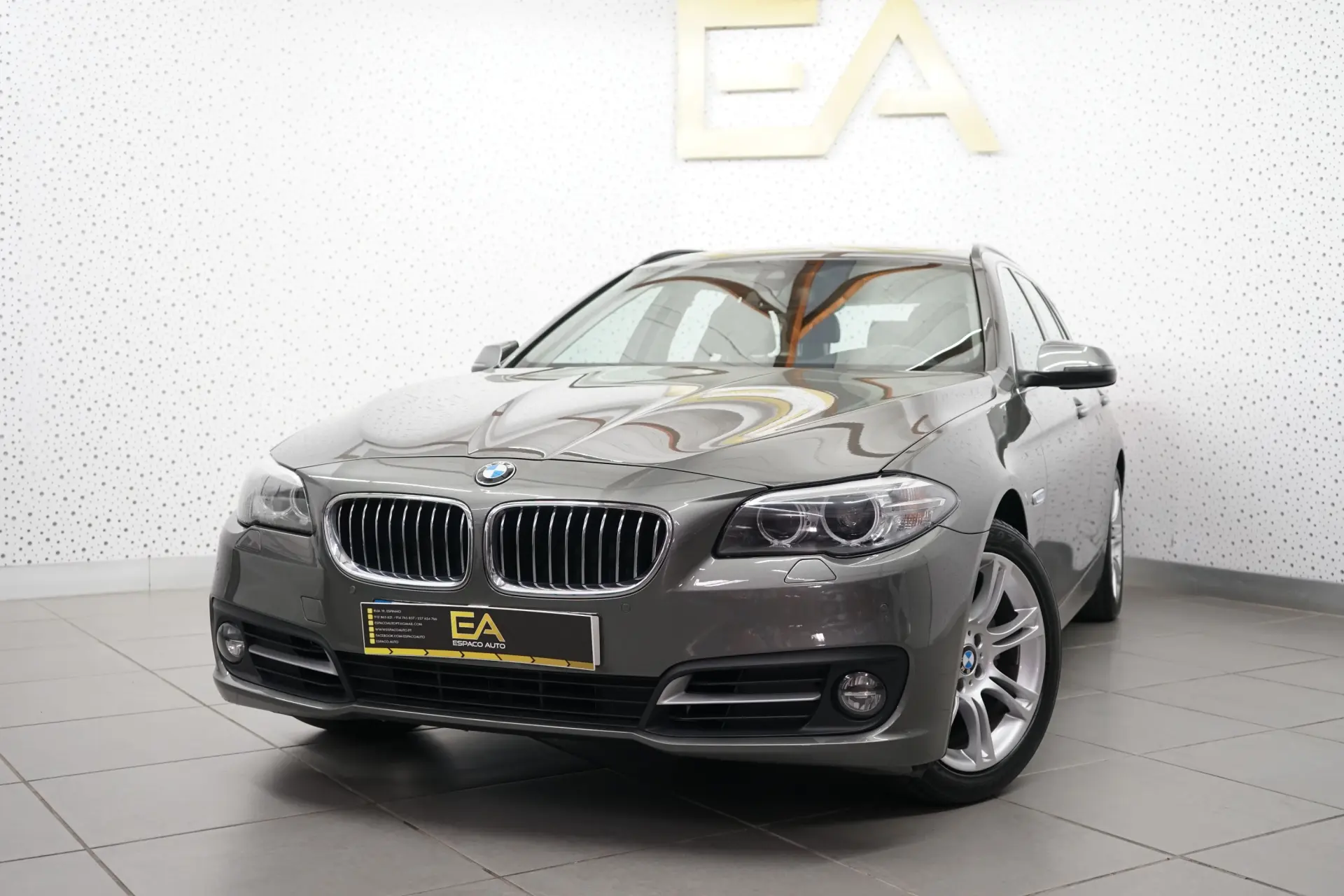 BMW 520 d Exclusive Auto 129g 3