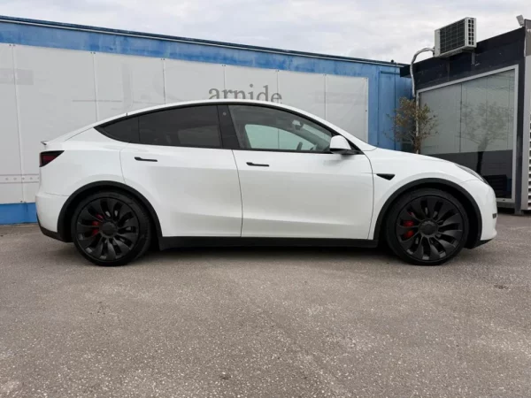Tesla Model Y Performance Tração Integral 4