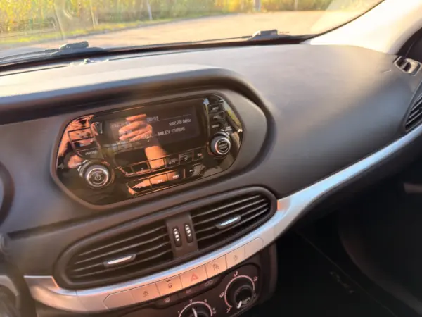 Fiat Tipo 1.3 M-jet VAN 15