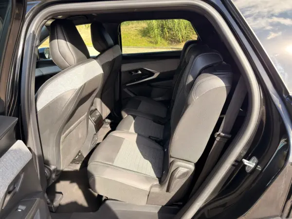 Peugeot 5008 1.2 Hybrid Allure e-DCS6 22