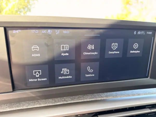 Peugeot 5008 1.2 Hybrid Allure e-DCS6 18