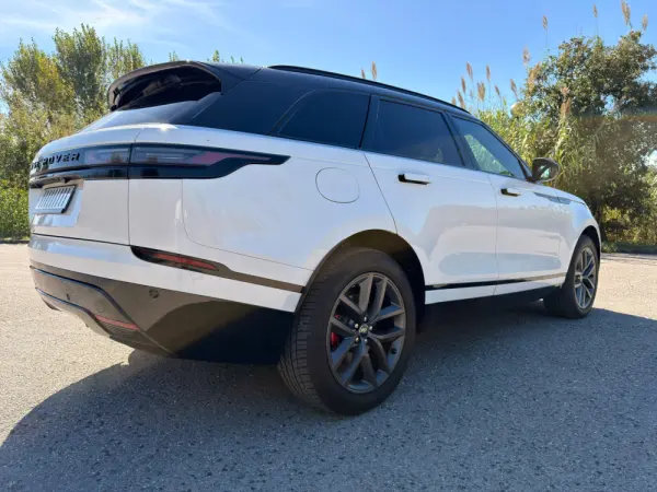 Land Rover Range Rover Velar 2.0 P400e AWD R-Dynamic HSE 7