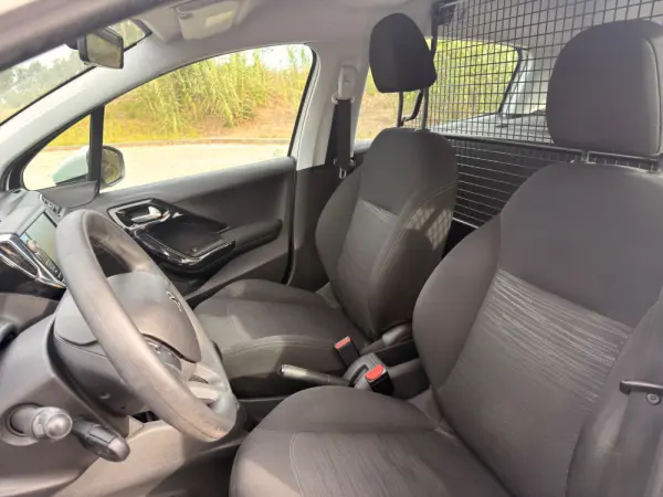 Peugeot 208 1.5 BlueHDi Active Business Pack 11