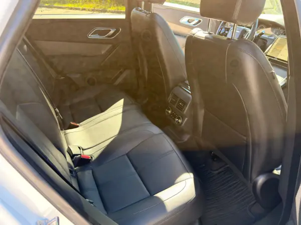 Land Rover Range Rover Velar 2.0 P400e AWD R-Dynamic HSE 28