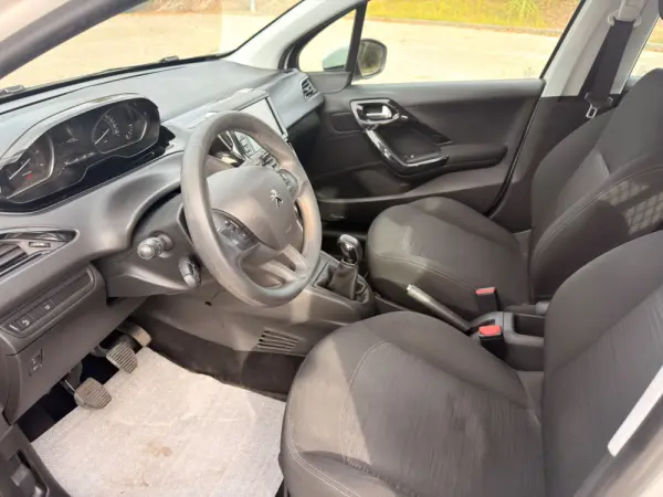 Peugeot 208 1.5 BlueHDi Active Business Pack 9