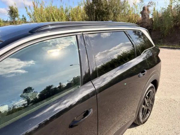 Peugeot 5008 1.2 Hybrid Allure e-DCS6 33