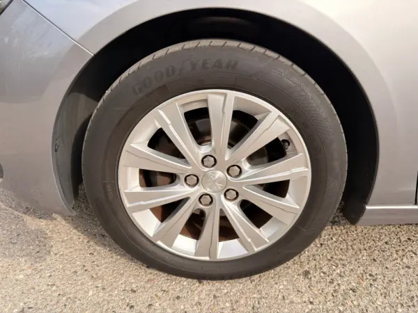 Peugeot 308 SW 1.5 BlueHDi Style 24