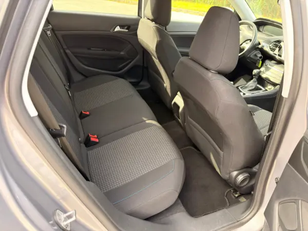 Peugeot 308 SW 1.5 BlueHDi Style 21