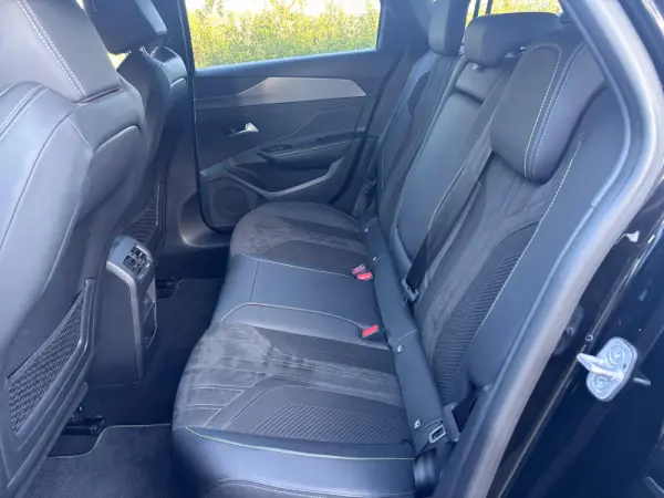 Peugeot 308 SW 225 e-EAT8 GT Pack 15