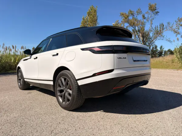 Land Rover Range Rover Velar 2.0 P400e AWD R-Dynamic HSE 5