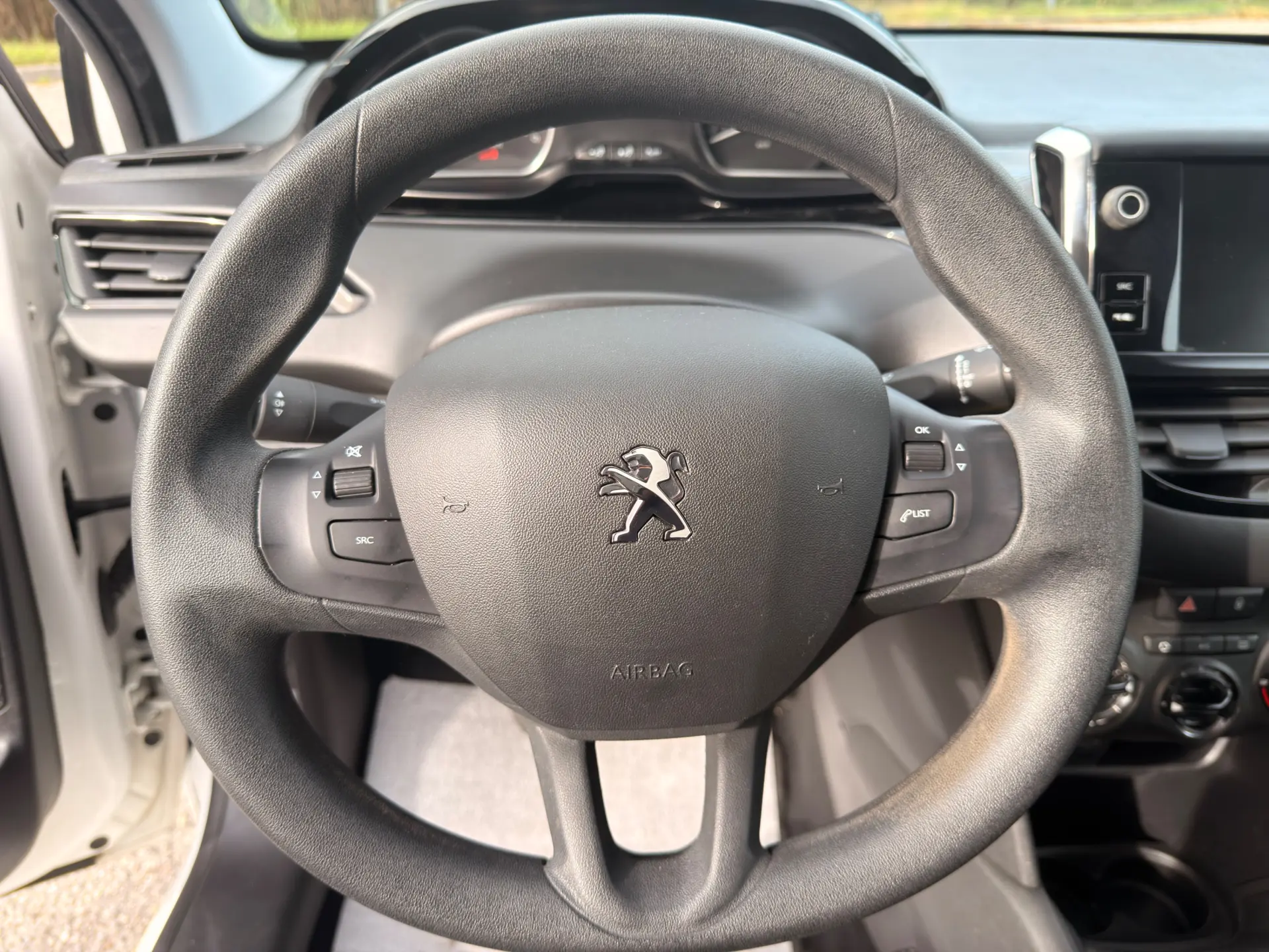Peugeot 208 1.5 BlueHDi Active Business Pack 12