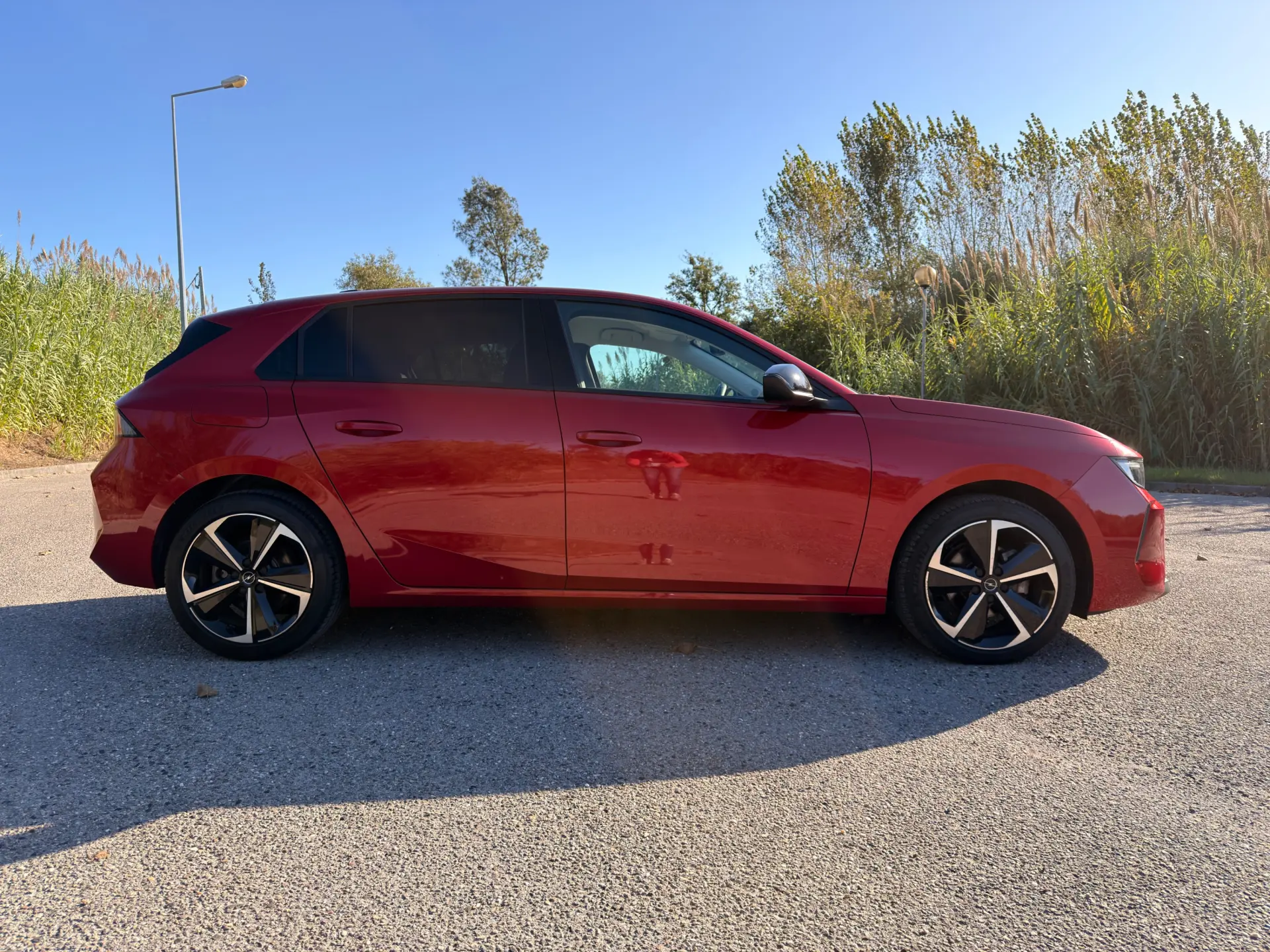 Opel Astra 1.2 T GS Line 8