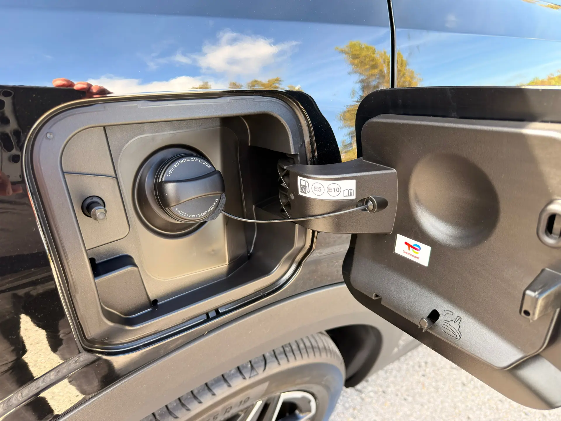Peugeot 5008 1.2 Hybrid Allure e-DCS6 28