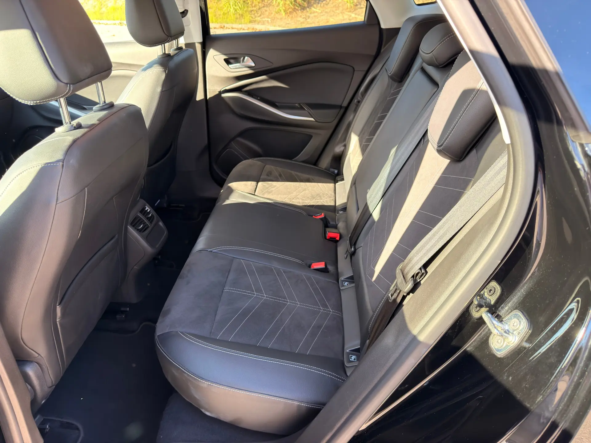 Opel Grandland X GRANDLAND X 1.5 TURBO D 19