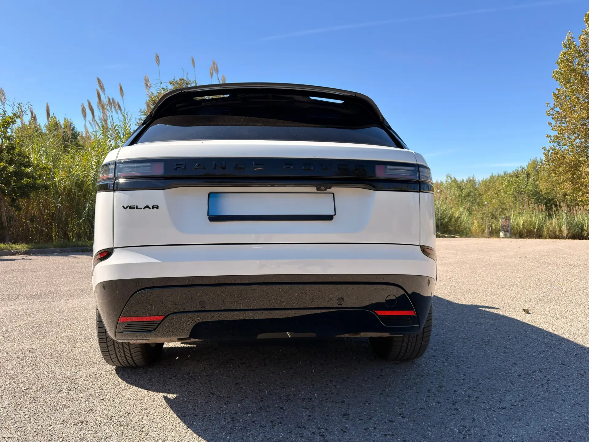 Land Rover Range Rover Velar 2.0 P400e AWD R-Dynamic HSE 6