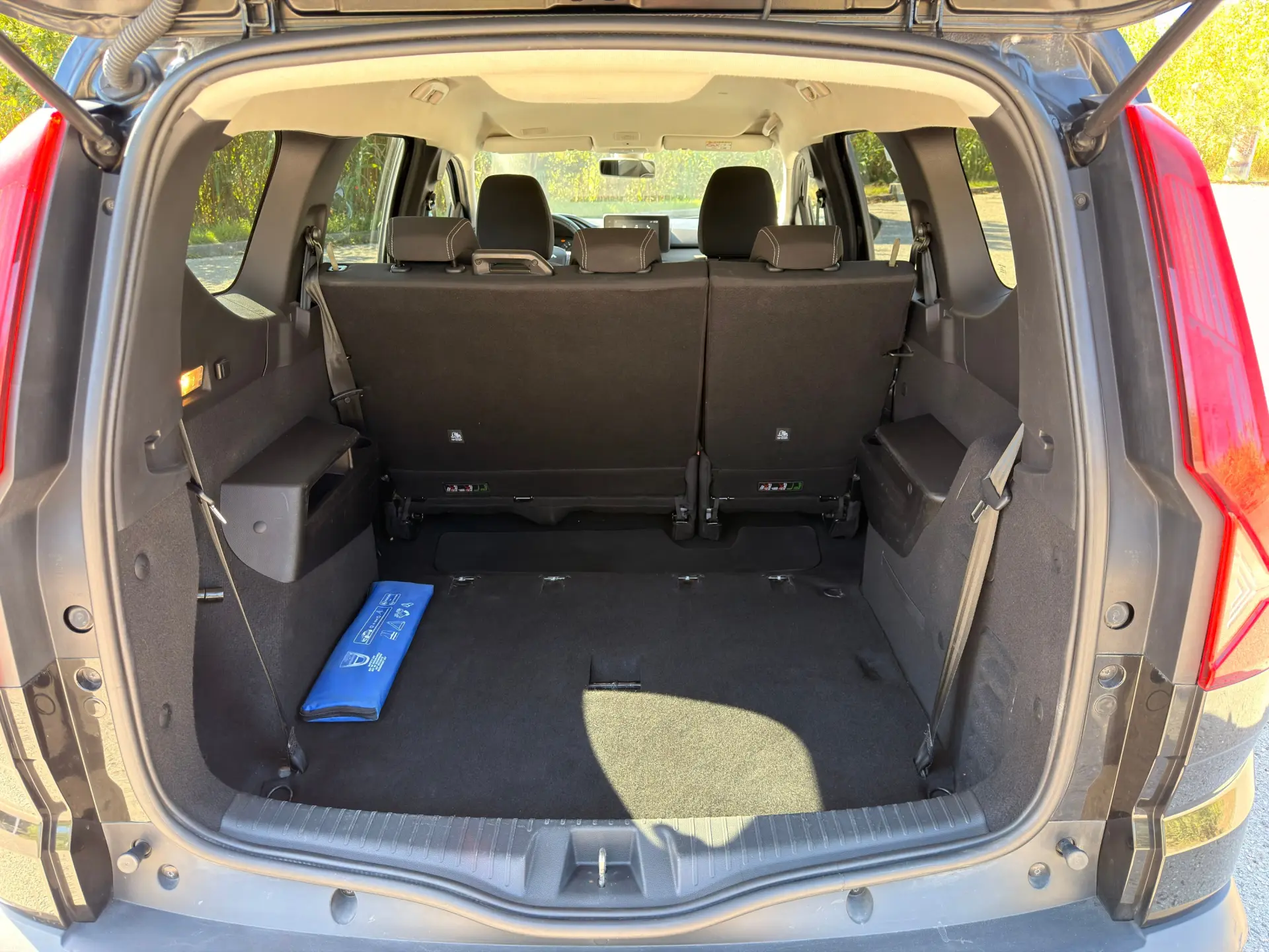 Dacia Jogger 1.0 TCe Extreme 7L 21