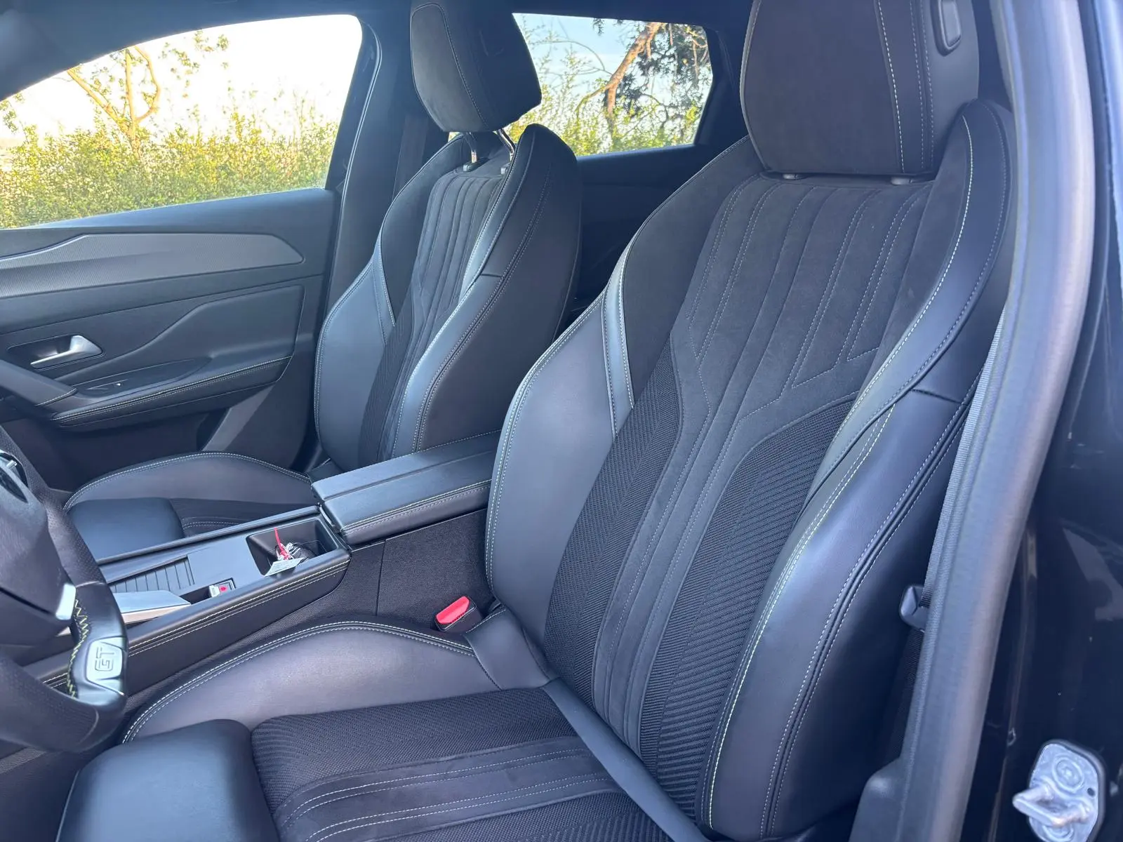 Peugeot 308 SW 225 e-EAT8 GT Pack 14