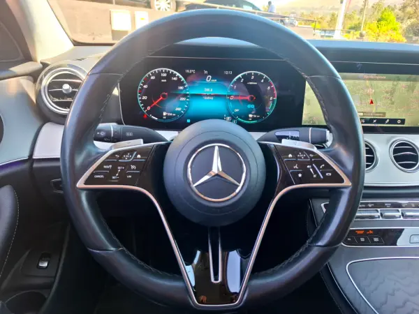 Mercedes-Benz E 300 de Avantgarde 9