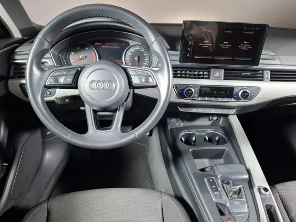 Audi A4 Avant 35 TDI Advanced S tronic 14