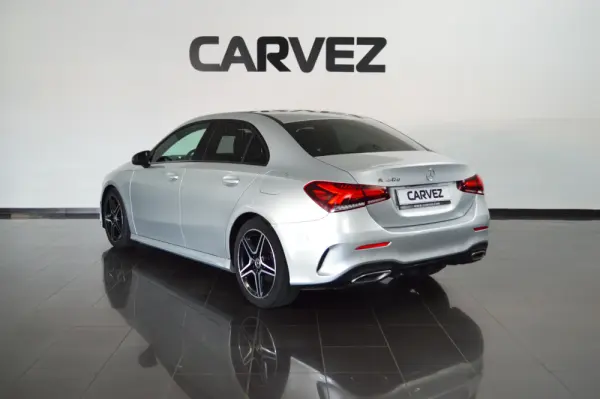 Mercedes-Benz A 180 Limousine d AMG Line Aut. 4
