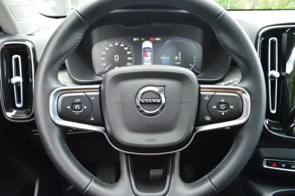 Volvo XC 40 1.5 T5 PHEV Inscription 10