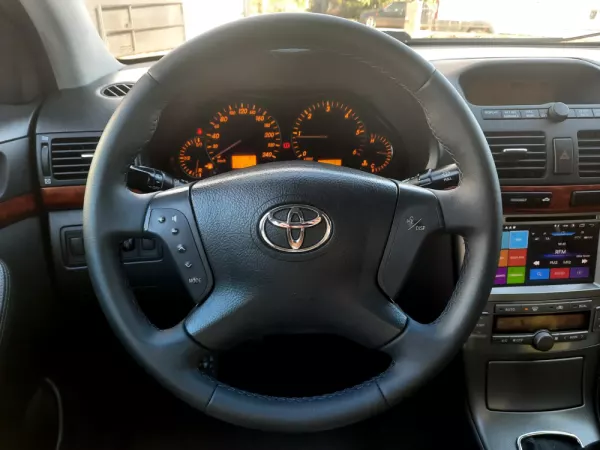 Toyota Avensis SD 2.0 D-4D 10