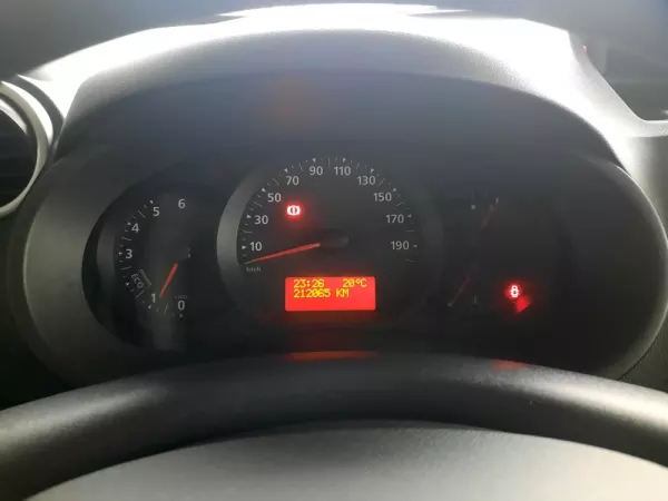 Renault Kangoo 1.5 dCi Maxi c/motor de frio 8