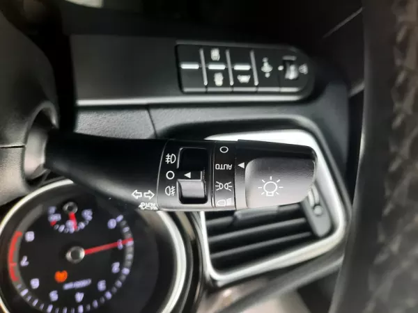 Kia XCeed 1.0 T-GDi Drive 8