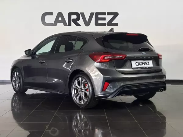 Ford Focus 1.0 EcoBoost MHEV ST-Line 4
