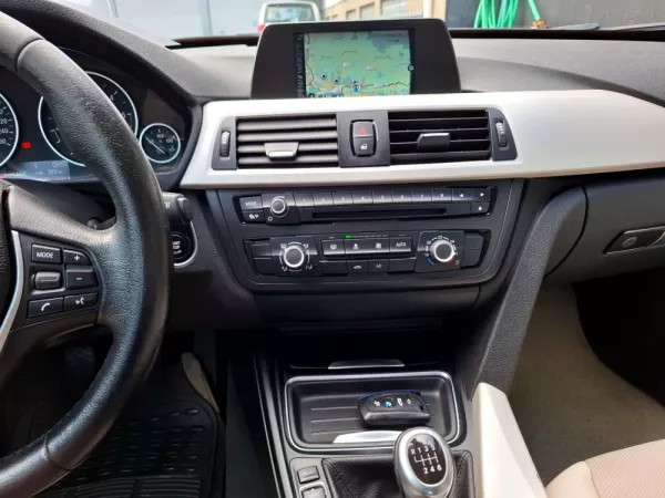 BMW 318 Gran Turismo d 12