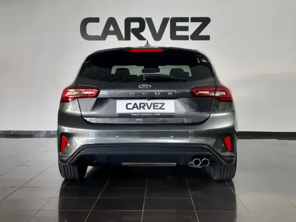 Ford Focus 1.0 EcoBoost MHEV ST-Line 5