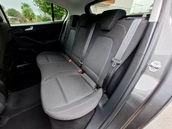 Ford Focus 1.0 EcoBoost MHEV Titanium 16