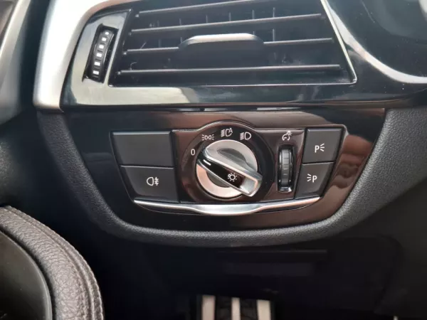 BMW 520 d Pack M Auto 8