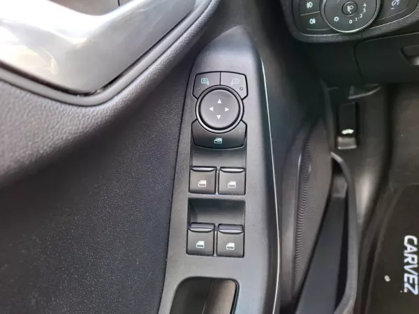 Ford Fiesta 1.0 EcoBoost ST-Line 7