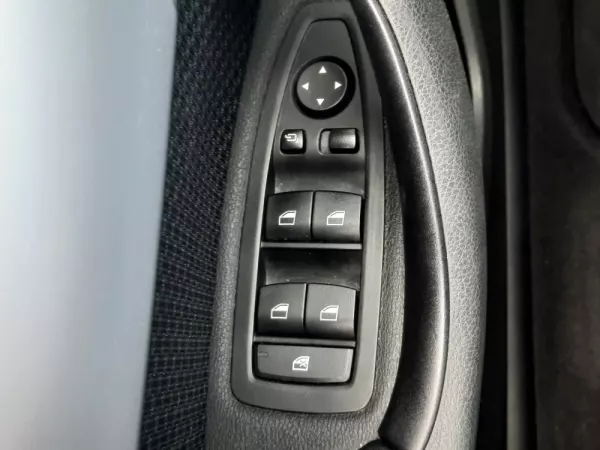 BMW X1 16 d sDrive Auto 6