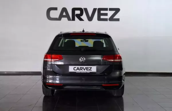 Volkswagen Passat Variant 1.6 TDi Confortline DSG 3