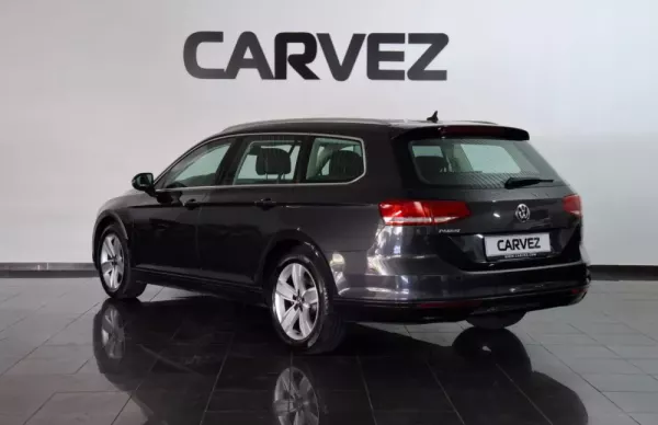 Volkswagen Passat Variant 1.6 TDi Confortline DSG 5