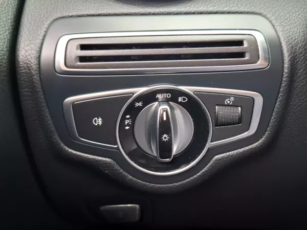 Mercedes-Benz C 220 d Avantgarde Aut. 7