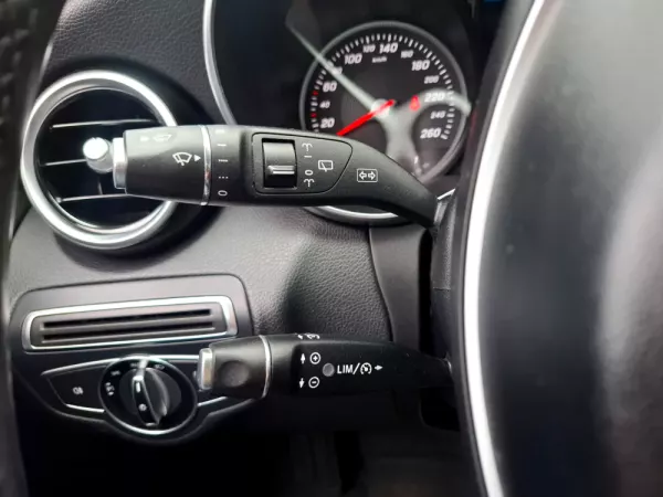 Mercedes-Benz C 220 d Avantgarde Aut. 8