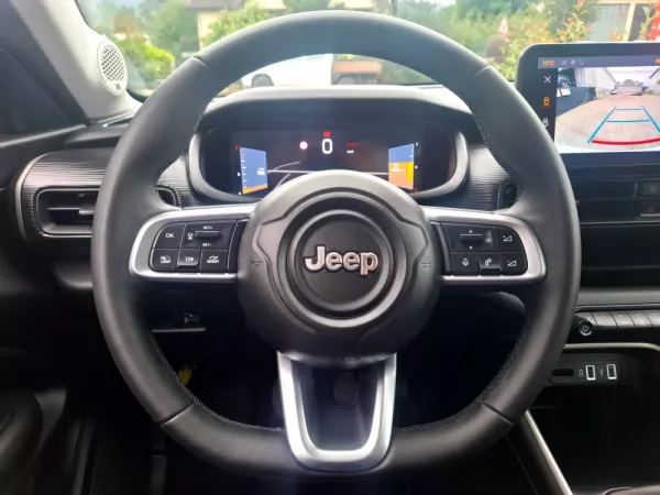 Jeep Avenger 1.2 GSE T3 Altitude 9