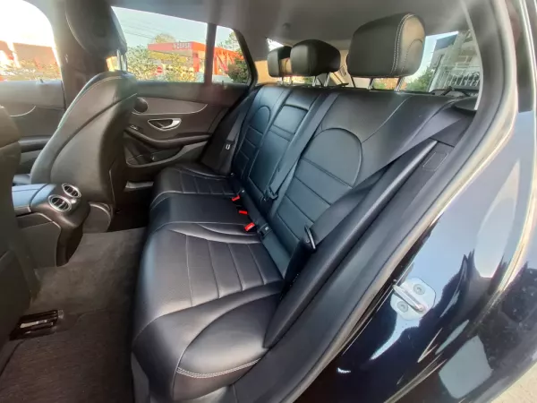 Mercedes-Benz C 300 de AMG Line 14