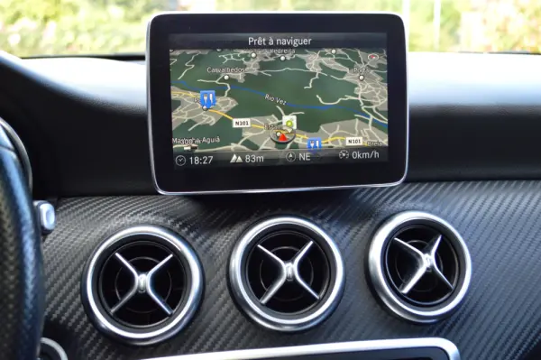 Mercedes-Benz A 200 d 4Matic 7G-DCT AMG Line 12