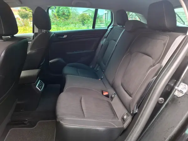 Renault Mégane Sport Tourer 1.5 Blue dCi Limited 14