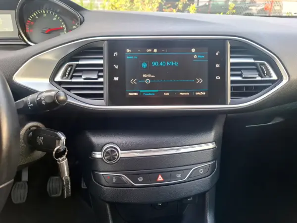 Peugeot 308 1.5 BlueHDi Business Line 9