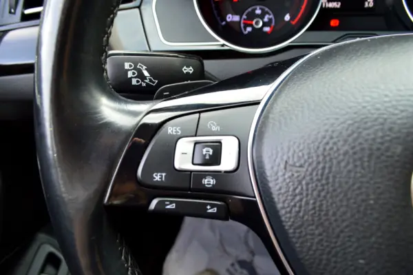 Volkswagen Arteon 2.0 TDI Elegance DSG 11