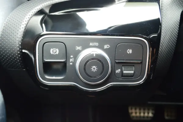 Mercedes-Benz A 180 Limousine d AMG Line Aut. 7